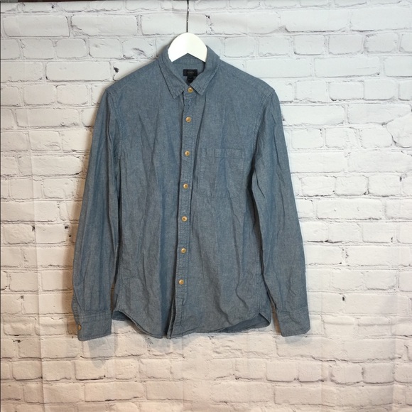 J CREW MENS DENIM POCKET BUTTON DOWN SHIRT EUC SZ S - Picture 2 of 7